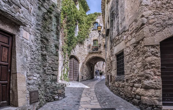 Street, home, lantern, Spain, Catalonia, tourists, medieval village
