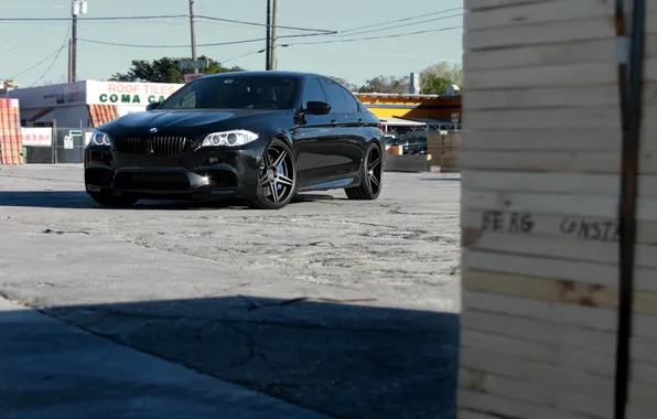Picture the sky, black, posts, bmw, BMW, black, front view, f10