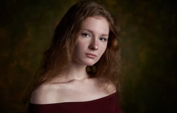 Portrait, freckles, Max Fawn, Oksana Dutina