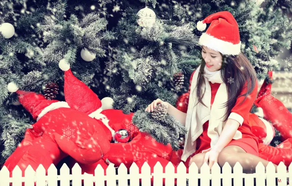 Picture girl, holiday, tree