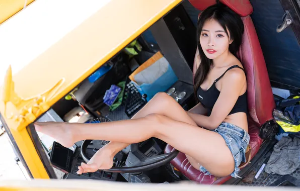 Look, sexy, pose, transport, model, shorts, portrait, chair