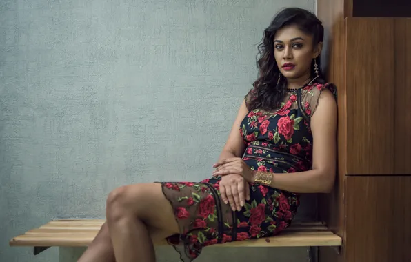 Girl, hot, sexy, eyes, smile, beautiful, figure, model