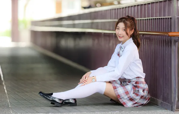 Girl, smile, Asian, uniform, short skirt, white socks, sitting at the fence