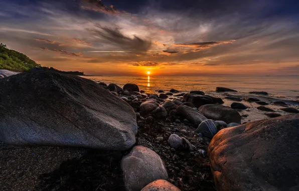 Picture sea, the sky, clouds, sunset, stones