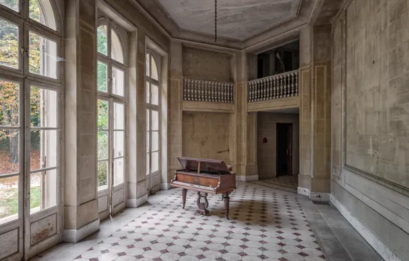 House, hall, piano