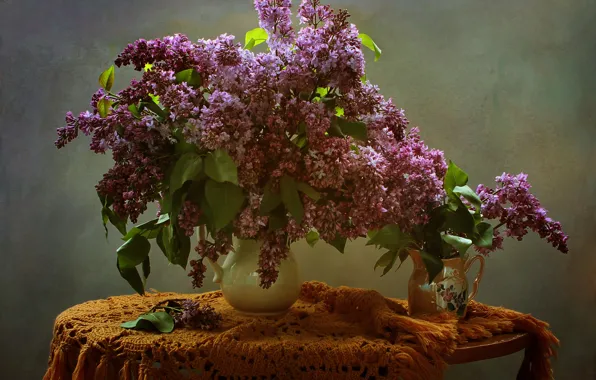 Picture table, background, vase, lilac, tablecloth