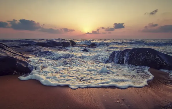 Picture wave, beach, the sky, the sun, clouds, sunset, rocks, horizon