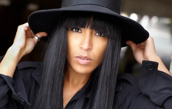 Wallpaper brunette, singer, Loreen, black-haired for mobile and desktop