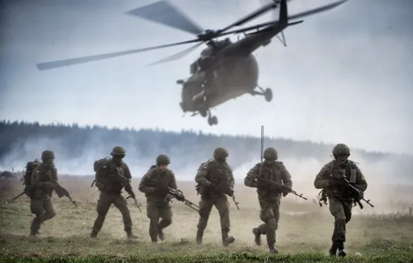 Soldiers, helicopter, landing