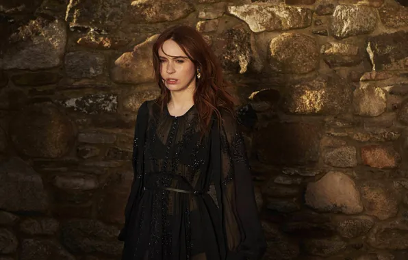 Wall, portrait, dress, actress, brown hair, Karen Gillan, Karen Gillan