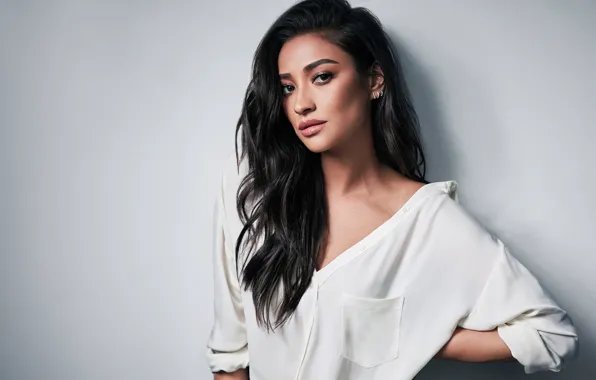 Picture look, girl, hair, portrait, makeup, blouse, beautiful, Shay Mitchell