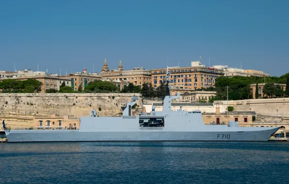 Frigate, Malta, visit, La Fayette