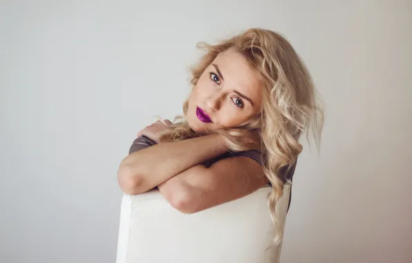 Picture look, makeup, chair, lips