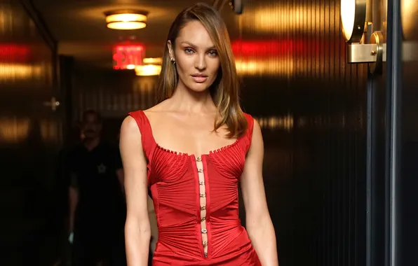 Look, pose, model, makeup, figure, model, hair, look