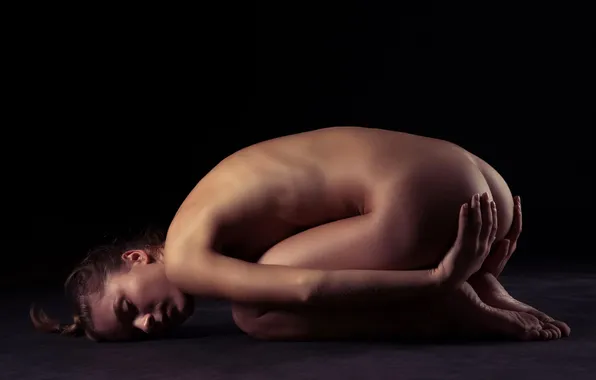 Girl, twilight, nudity