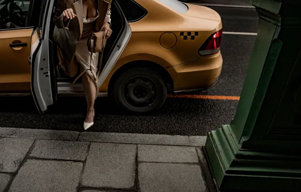 Picture girl, yellow, taxi, Marta Kounen