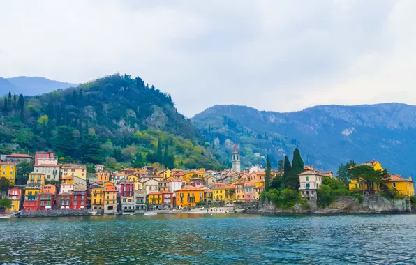 Mountains, lake, home, Italy, Lombardy, Como, Varenna