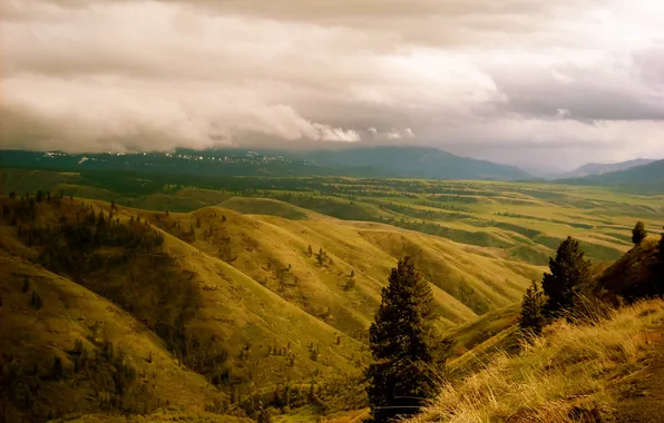 The sky, grass, clouds, mountains, fog, hills, the slopes, dal