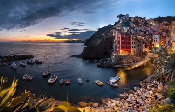 Sea, home, Italy, boats, Vernazza