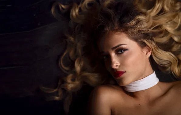 Look, girl, face, hair, curls