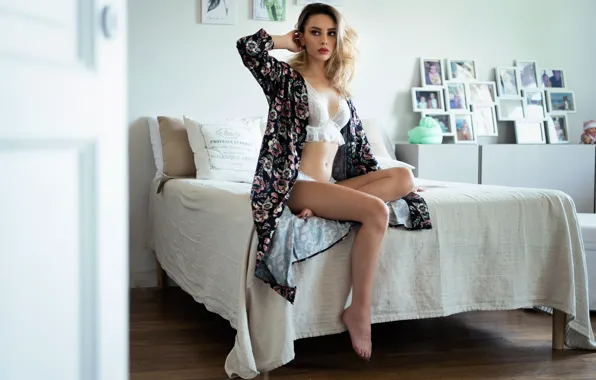 Sexy, bed, beauty, lingerie, robe, figure, Virginia
