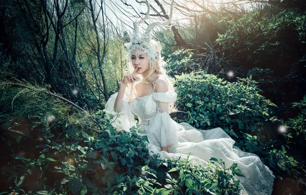 Greens, grass, look, girl, light, decoration, branches, nature