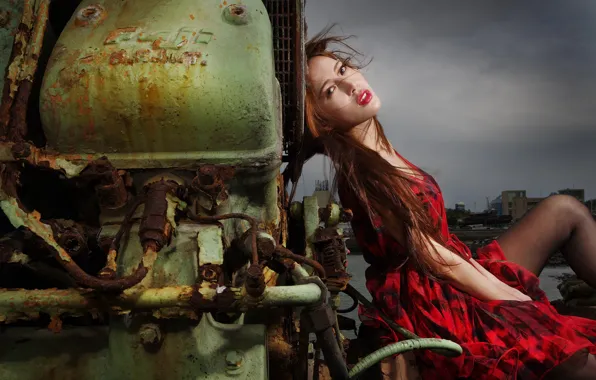 Picture girl, engine, Asian