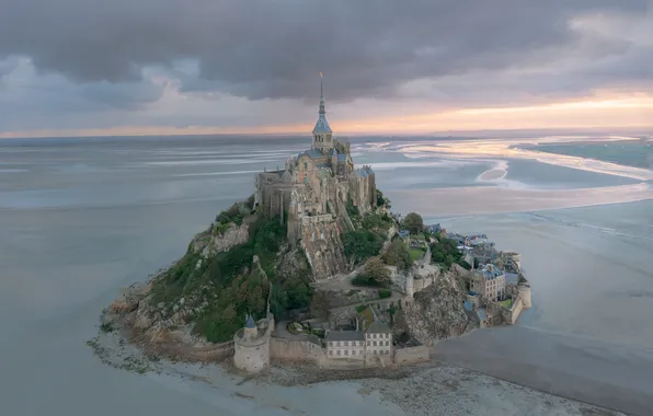 Clouds, coast, France, Island, Castle, horizon, space, Mont-Saint-Michel