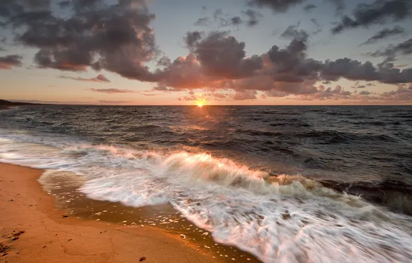 Sand, sea, wave, beach, summer, the sun, clouds, rays