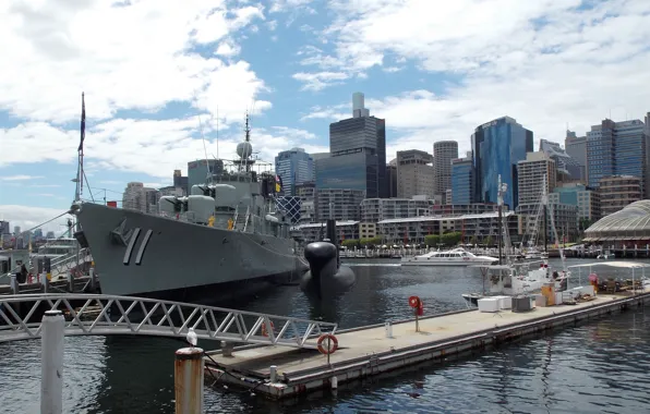 Picture pierce, Sydney, submarine, skyscrapers, destroyer, Sydney, The Royal Australian Navy, HMAS Onslow