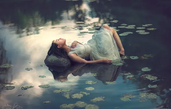 STONE, WATER, LILY, DRESS, REFLECTION, POND, SURFACE, MOOD