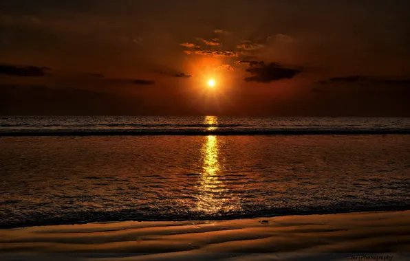 Picture sea, beach, the sun, sunset