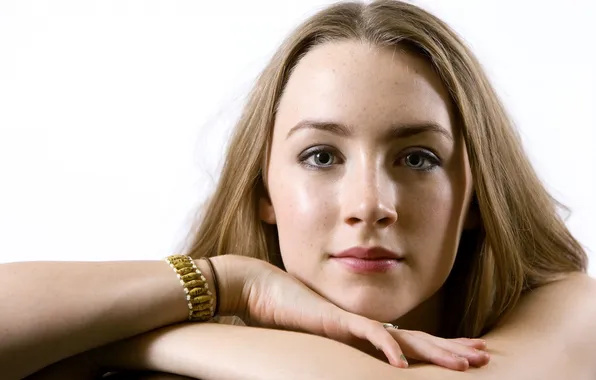 Look, face, hands, makeup, actress, hairstyle, photoshoot, closeup