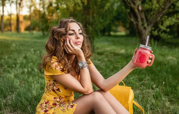 Picture yellow, drink, A Diakov George