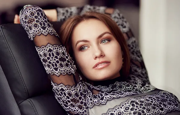 Portrait, sponge, Nicole Ross