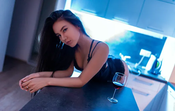Look, pose, wine, model, glass, makeup, figure, brunette