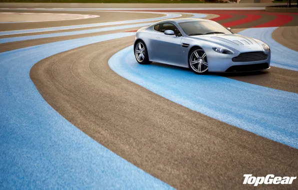 Picture Aston Martin, Vantage, supercar, racing track, top gear, V12, the front, Aston Martin