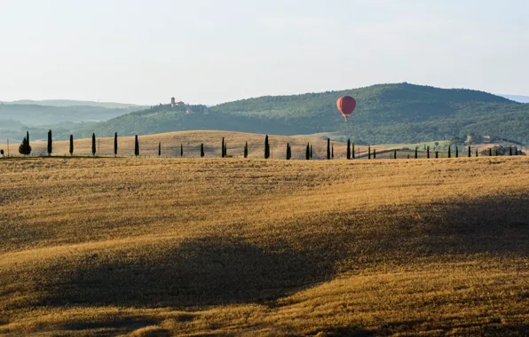 Picture Italy, countryside, Tuscany, balloon
