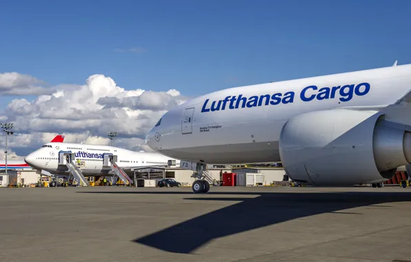 The sky, clouds, Airport, Boeing, Lufthansa, 800, Cargo, B-777
