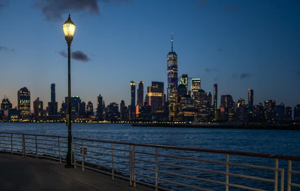 Picture lights, USA, promenade, Manhattan, Hudson Square