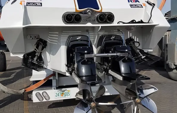 Speed, boats, race
