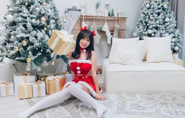 Smile, room, holiday, box, new year, Christmas, positive, bed