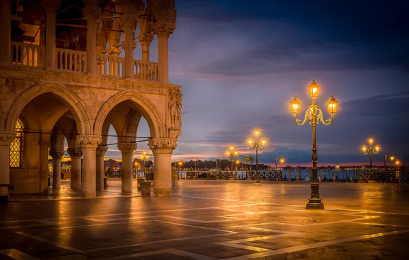 Picture lights, dawn, Italy, lantern, Venice, channel, glow, Piazzetta