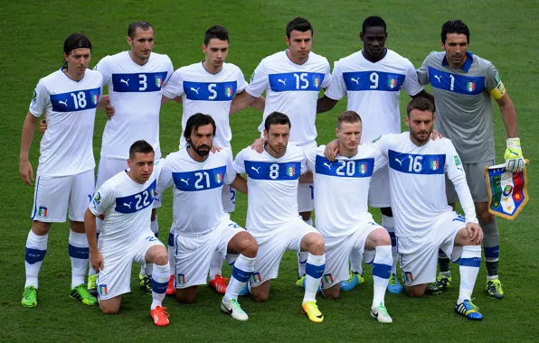 Picture Italy, Football, Andrea Pirlo, National Team, Marchisio, Chielini, Giacherini, De Council