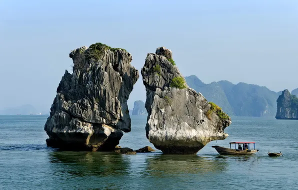 Sea, the sky, mountains, people, boat, stone, China