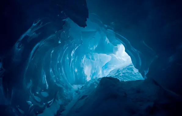 Picture Ice, Antarctica, Cave