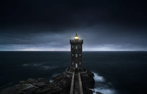 Picture sea, the sky, clouds, light, clouds, lighthouse, the evening