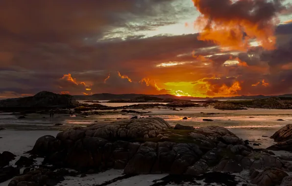 Sea, the sky, clouds, sunset, clouds, stones, people, shore