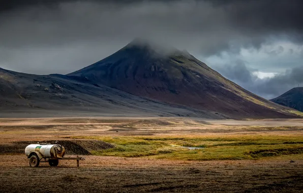 Picture field, clouds, mountains, overcast, tops, slope, barrel, Iceland