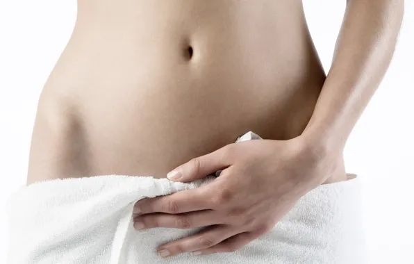 Towel, belly, navel, palm